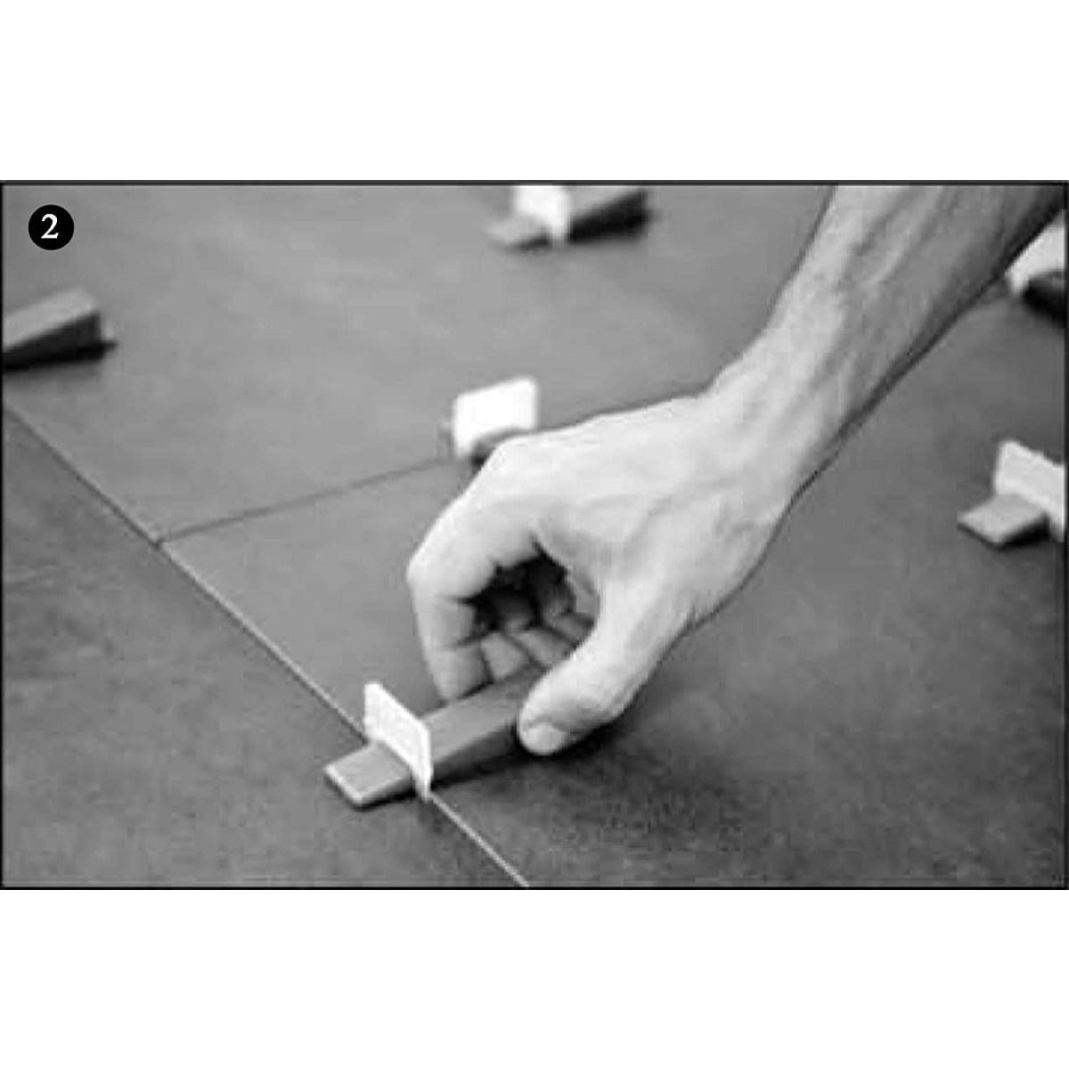 Cuneo livellamento piastrelle in plastica. 100 pz