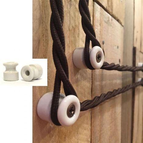 ISOLATORE IN PORCELLANA mm 16x22