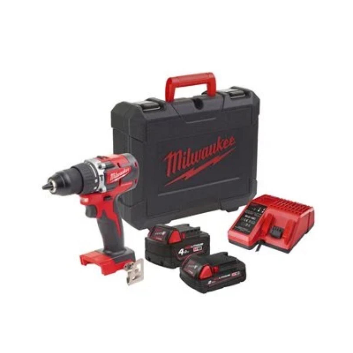 Milwaukee trapano avvitatore compact brushless percussione m18 cblpd-402c 2 batterie da 4 ah